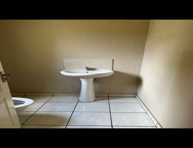 3 BEDROOM PROPERTY TO RENT IN NOORDWYK